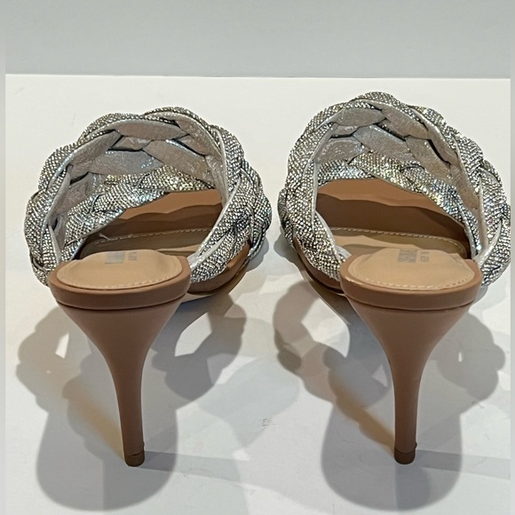 🆕 Silver braided dress sandals - size 7 - Picture 4 of 5
